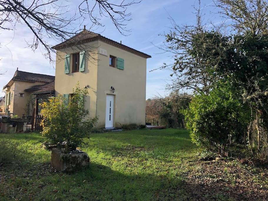 Charmant Gite En Perigord Vert Douchapt Luaran gambar