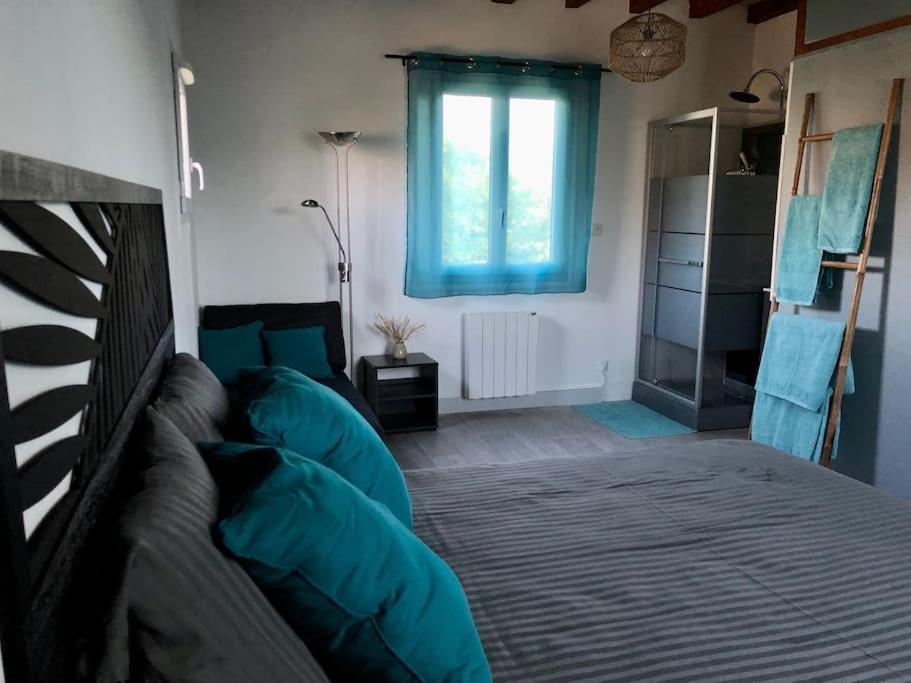 Charmant Gite En Perigord Vert Douchapt Luaran gambar
